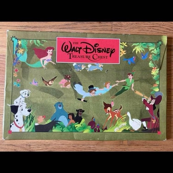 ‼️SOLD‼️1991 Walt Disney Treasure Chest - 5 Large Picture Books 📚 - Picture 1 of 10